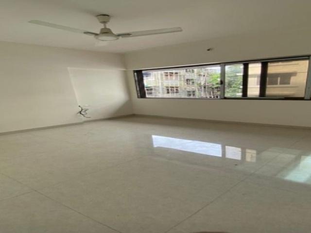 Rental | 2 BHK 1000 Sq.Ft. Apartment in Om Gomati Bhuvan