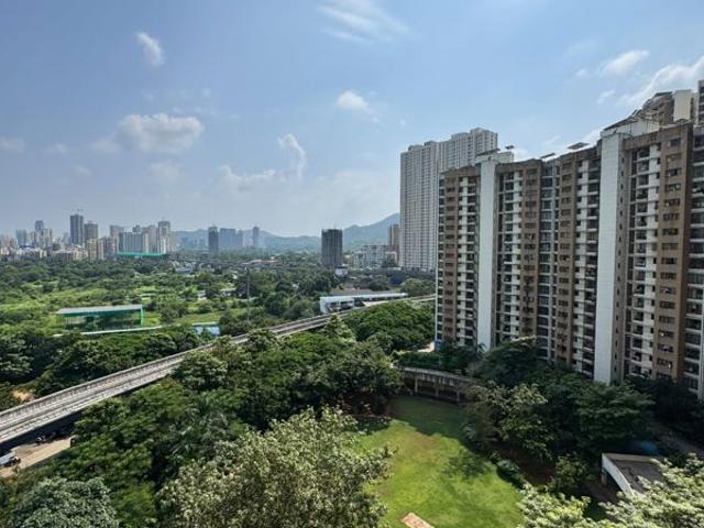 Rental | 2 BHK + 1000 Sq.Ft. Apartment in Lodha Splendora