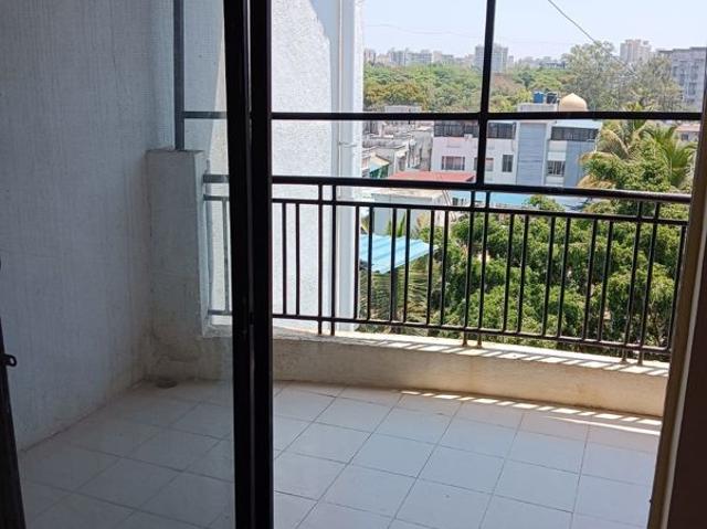 Rental | 2 BHK 1000 Sq.Ft. Apartment in Madhuban Society
