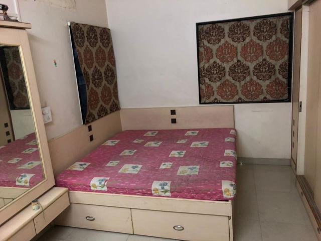 Rental | 2 BHK + 1000 Sq.Ft. Apartment in Sakal Nagar CHS