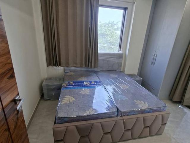 Rental | 2 BHK 1000 Sq.Ft. Apartment in Saket