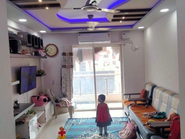 Rental | 2 BHK 1000 Sq.Ft. Apartment in Shalimar Residency Lohegaon