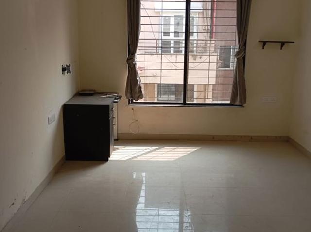Rental | 2 BHK 1000 Sq.Ft. Apartment in Shreeji Paradise