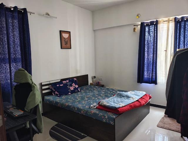 Rental | 2 BHK + 1000 Sq.Ft. Apartment in Siddhant Sunshine Apartment