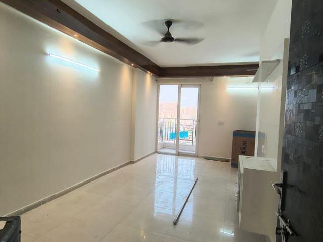 Rental | 2 BHK 1000 Sq.Ft. Apartment in Signature The Millennia 2