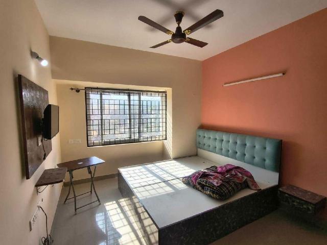 Rental | 2 BHK 1000 Sq.Ft. Apartment in SJR Primecorp Hamilton Homes
