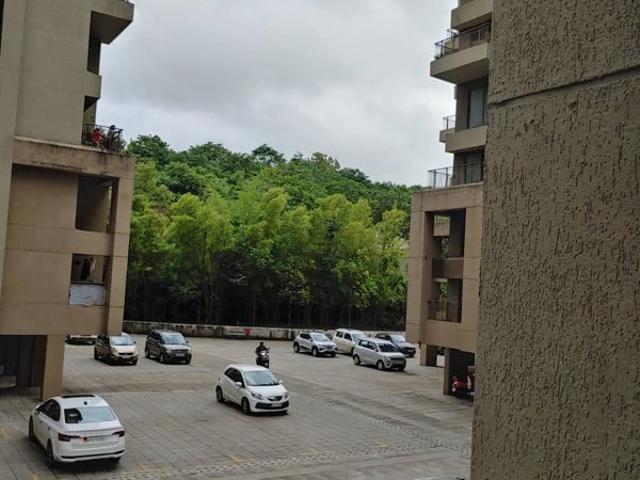 Rental | 2 BHK + 1000 Sq.Ft. Apartment in Skyi Songbirds