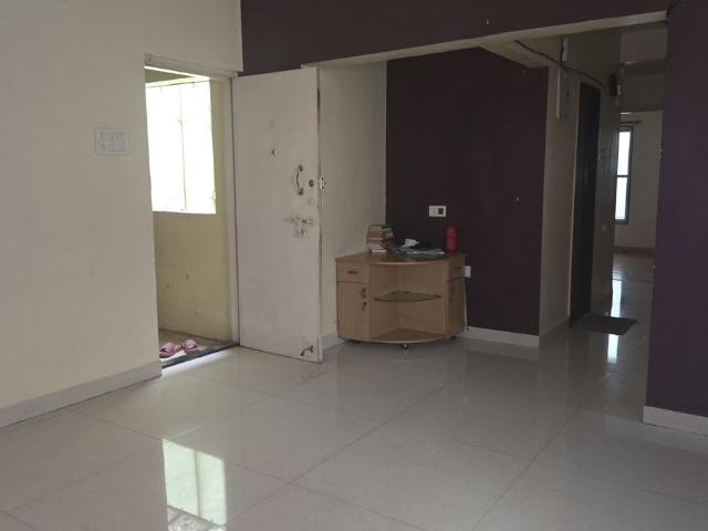 Rental | 2 BHK 1000 Sq.Ft. Apartment in Rahul Terrace