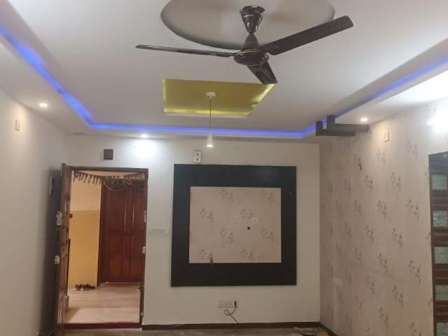 Rental | 2 BHK 1000 Sq.Ft. Apartment in RT Nagar