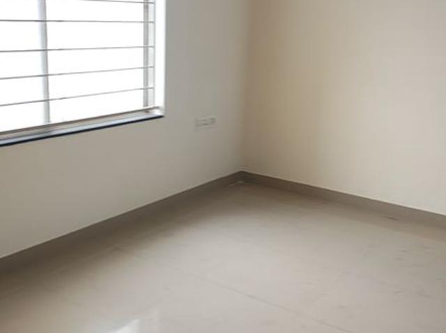 Rental | 2 BHK 1000 Sq.Ft. Apartment in Vanaz Corner