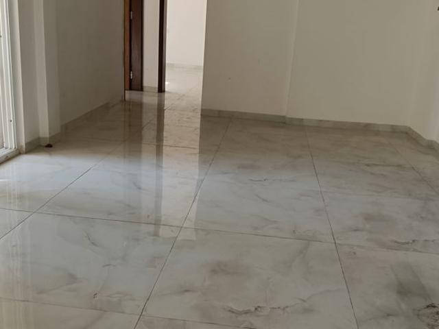 Rental | 2 BHK 1000 Sq.Ft. Apartment in Vardhaman Moonstone