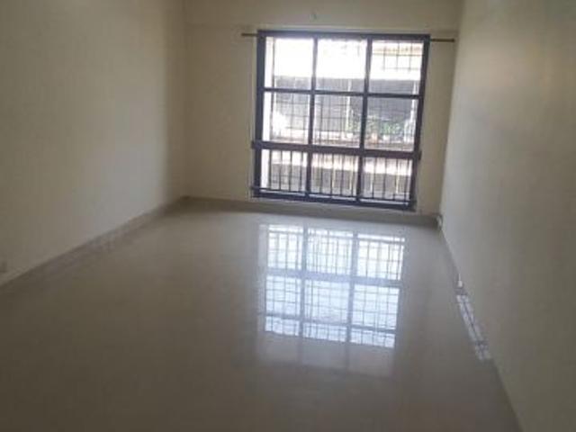 Rental | 2 BHK 1000 Sq.Ft. Apartment in Yashodham Complex