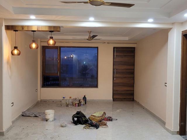 Rental | 2 BHK 1000 Sq.Ft. Independent House in Ansal Plaza Sector 23