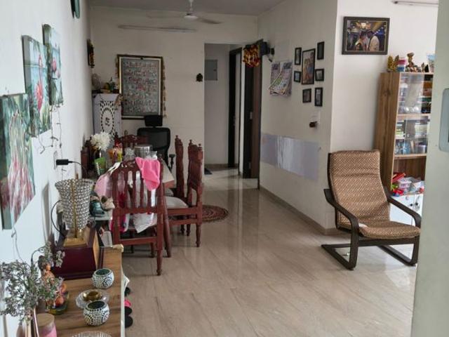 Rental | 2 BHK 1001 Sq.Ft. Apartment in Sindhi Society