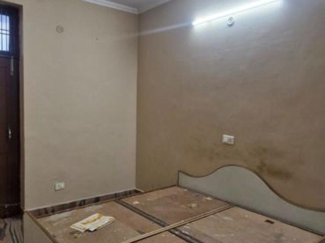 Rental | 2 BHK + 100 Sq.Ft. Independent House in Sector 3