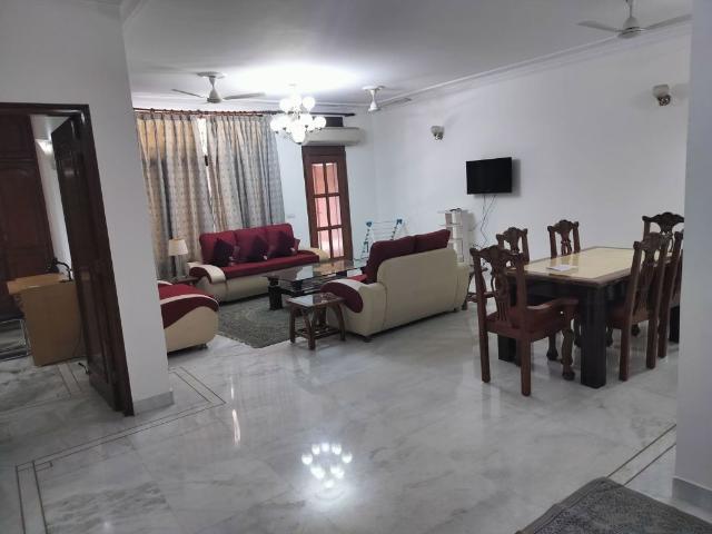 Rental | 2 BHK 100 Sq.Yd. Apartment in Sawasdee Heights