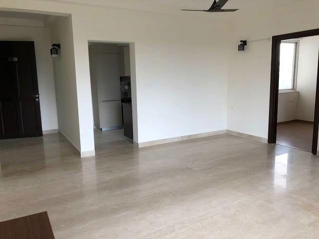 Rental | 2 BHK + 1015 Sq.Ft. Apartment in Casagrand Lorenza