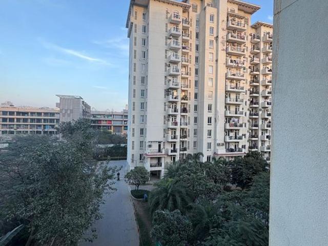 Rental | 2 BHK + 1020 Sq.Ft. Apartment in Emaar Emerald Estate