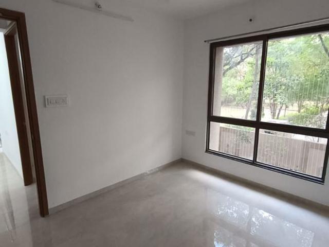 Rental | 2 BHK 1020 Sq.Ft. Apartment in Excellaa Tremont