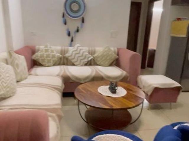 Rental | 2 BHK 1025 Sq.Ft. Apartment in Gulshan Botnia