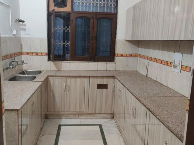 Rental | 2 BHK + 1025 Sq.Ft. Independent House in Sector 14