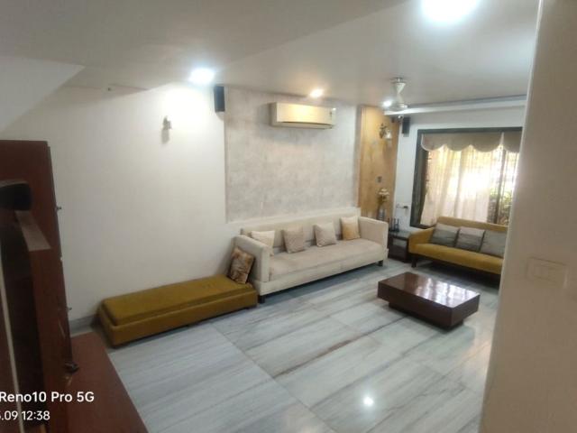 Rental | 2 BHK 1035 Sq.Ft. Apartment in Shrishti Synchronicity