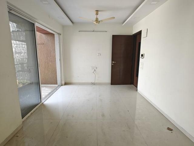 Rental | 2 BHK 1140 Sq.Ft. Apartment in Akshar Alvario