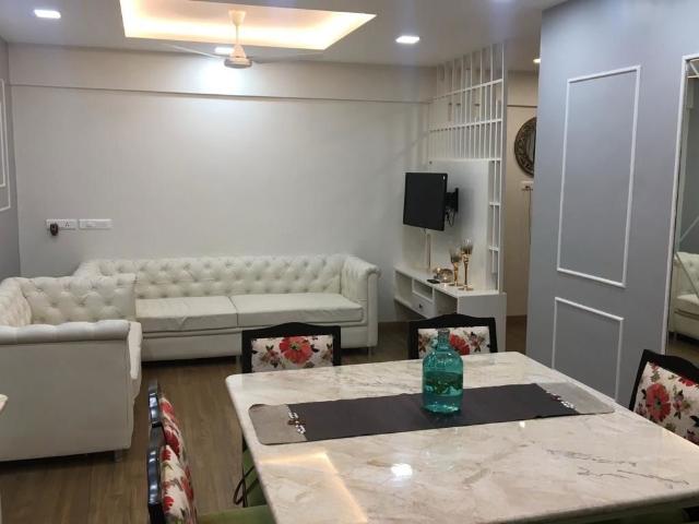 Rental | 2 BHK + 1140 Sq.Ft. Apartment in Konark Splendour