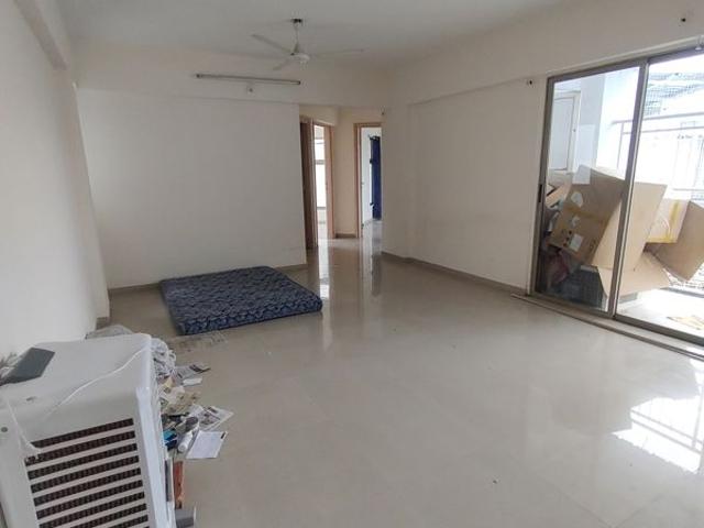 Rental | 2 BHK 1147 Sq.Ft. Apartment in Mahindra Royale
