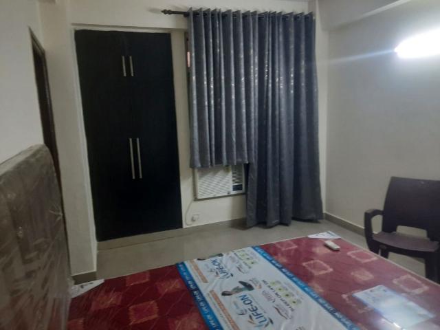 Rental | 2 BHK 1145 Sq.Ft. Apartment in Arun Vihar Sector 37