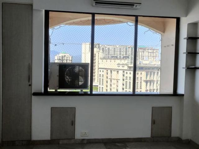 Rental | 2 BHK 1150 Sq.Ft. Apartment in Hiranandani Gardens Lake Castle