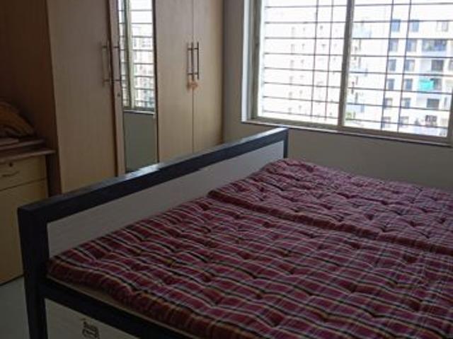 Rental | 2 BHK 1150 Sq.Ft. Apartment in Manav Silver Skyscapes