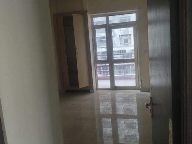 Rental | 2 BHK 1160 Sq.Ft. Apartment in Emerald Anmol
