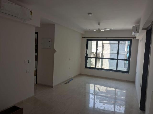 Rental | 2 BHK 1173 Sq.Ft. Apartment in Kalpataru Magnus