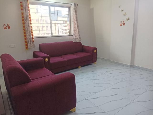 Rental | 2 BHK 1170 Sq.Ft. Apartment in Gulmohar Goldcoast