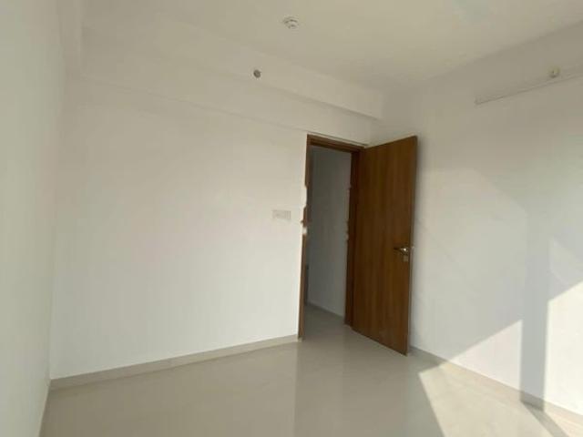 Rental | 2 BHK 1170 Sq.Ft. Apartment in Majestique Signature Towers