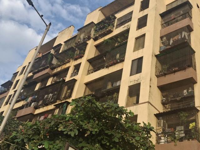 Rental | 2 BHK 1180 Sq.Ft. Apartment in Bhumiraj Twin Bridge