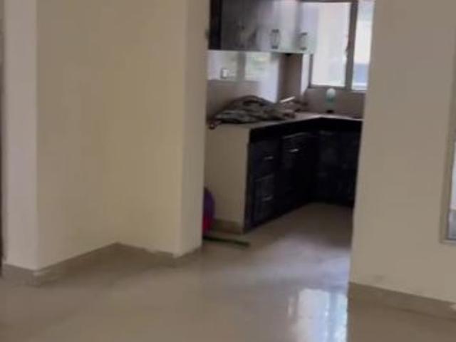 Rental | 2 BHK + 1180 Sq.Ft. Apartment in JKG Palm Resort