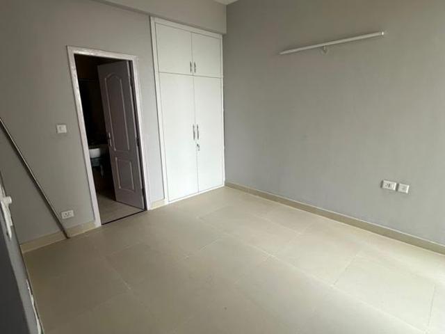 Rental | 2 BHK 1180 Sq.Ft. Apartment in Supertech Hues