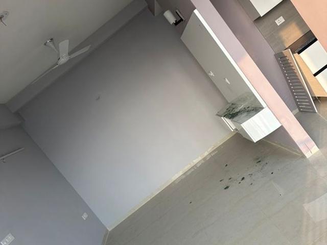 Rental | 2 BHK 1180 Sq.Ft. Apartment in Supertech Hues
