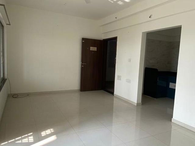 Rental | 2 BHK 1188 Sq.Ft. Apartment in Wadhwani Sai Paradise