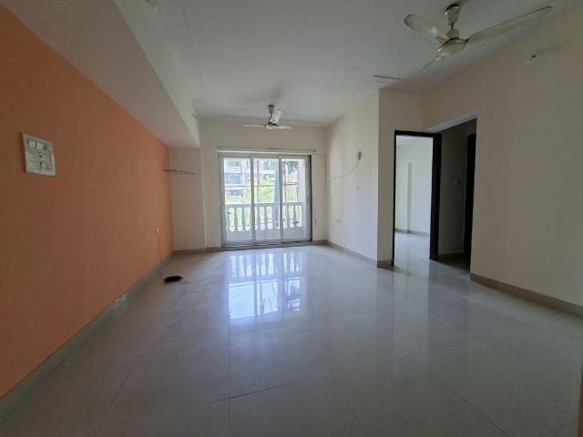 Rental | 2 BHK 1100 Sq.Ft. Apartment in Adhiraj Magnolia