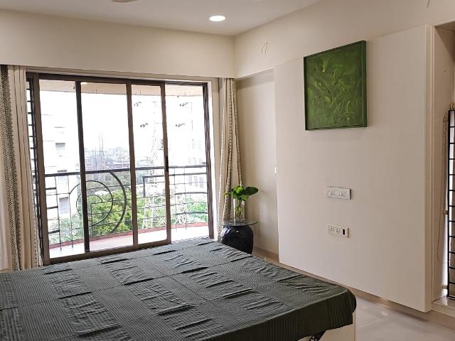 Rental | 2 BHK 1100 Sq.Ft. Apartment in Aditya Vardhan Apartment