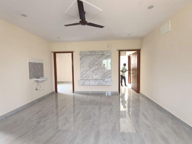 Rental | 2 BHK 1100 Sq.Ft. Apartment in Golden Tulip Kondapur