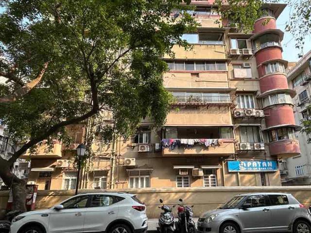 Rental | 2 BHK 1100 Sq.Ft. Apartment in Girgaon