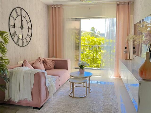 Rental | 2 BHK + 1100 Sq.Ft. Apartment in DLH Sorrento