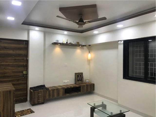 Rental | 2 BHK + 1100 Sq.Ft. Apartment in Kothrud