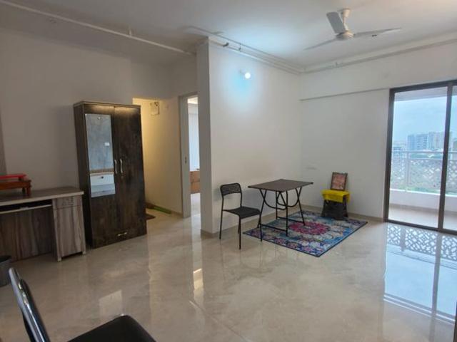 Rental | 2 BHK 1100 Sq.Ft. Apartment in Kanifnath Royal KP Stellar