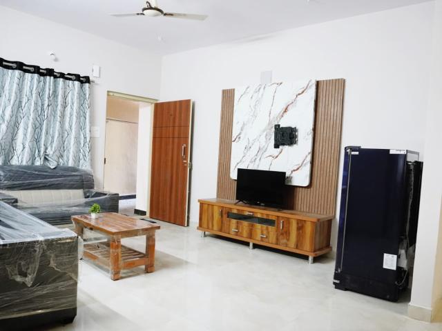 Rental | 2 BHK + 1100 Sq.Ft. Apartment in Keerthi Residency Mahadevapura