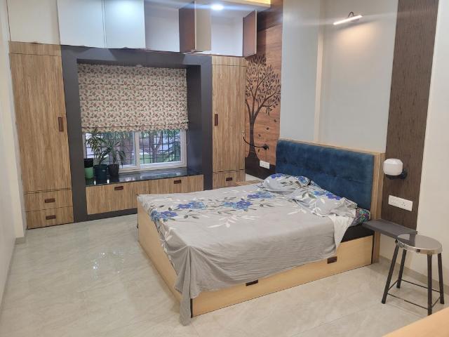 Rental | 2 BHK + 1100 Sq.Ft. Apartment in Kumar Pride Park